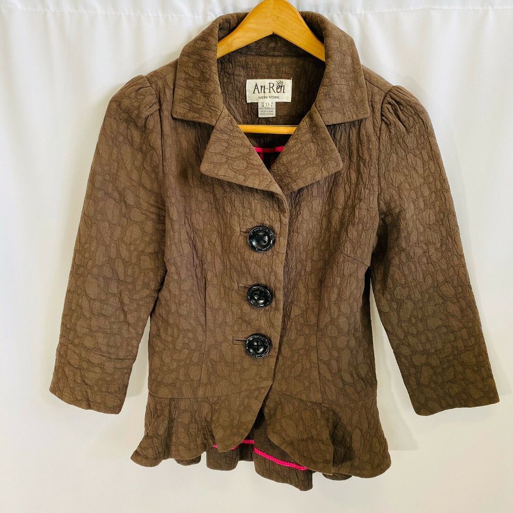 An Ren New York Ruffle Button Jacket